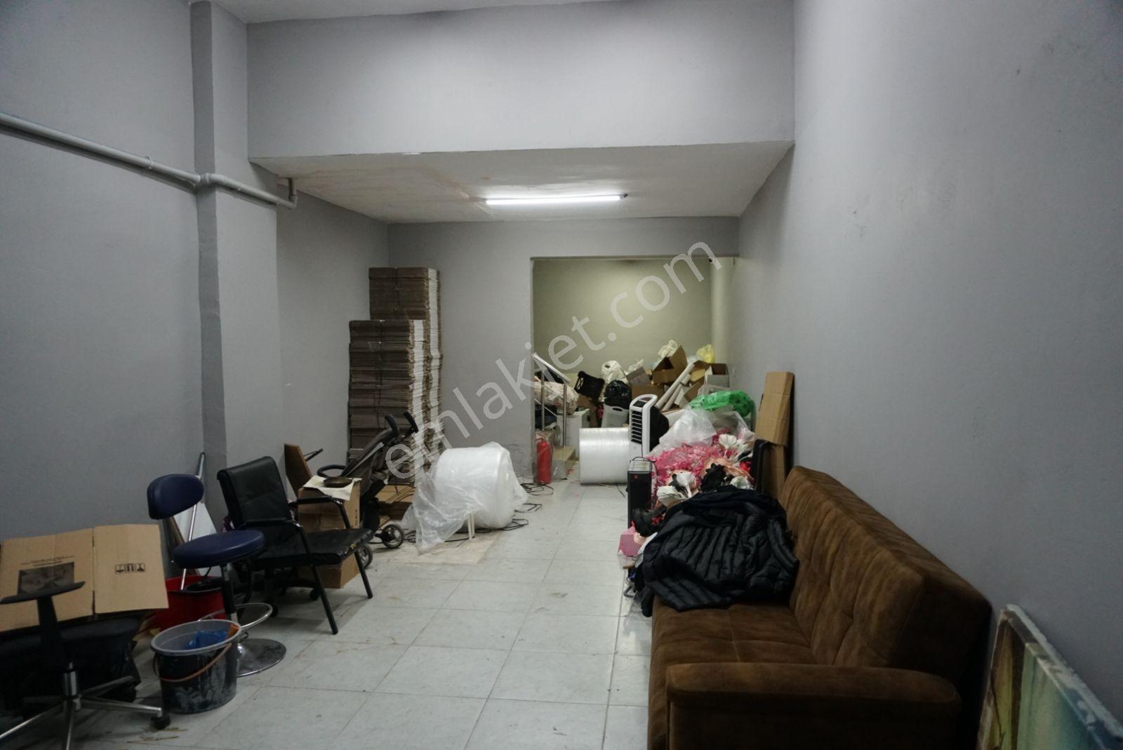 Bağcılar Tabya Garnti Banksı Arkası 50+50m² Kiralık Depolu Dükan - Görsel 21