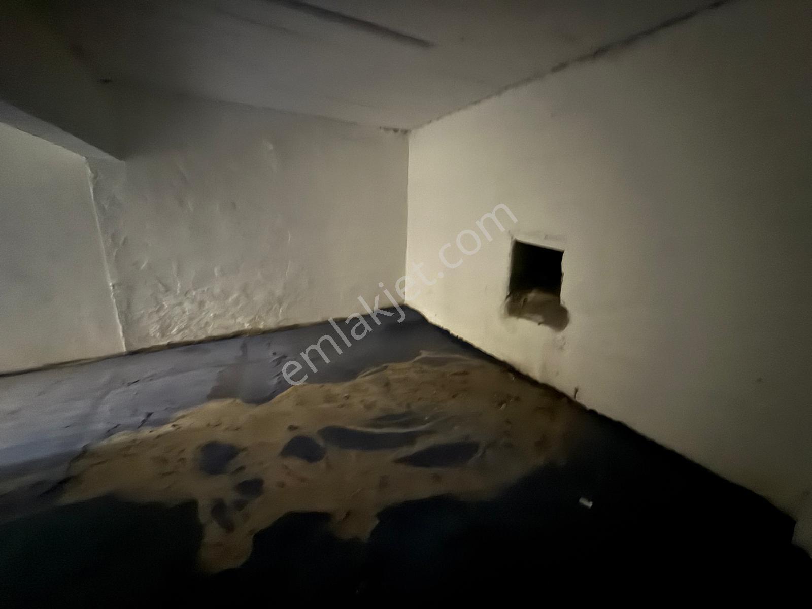 Trabzon'da Kiralık Depolu Dükkan - Görsel 11