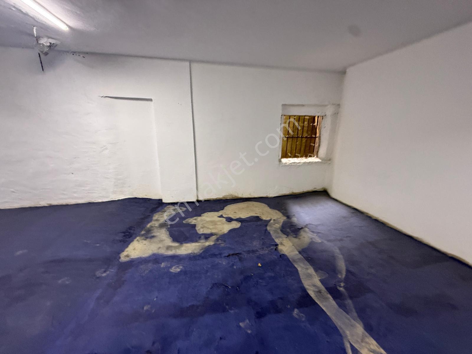 Trabzon'da Kiralık Depolu Dükkan - Görsel 24