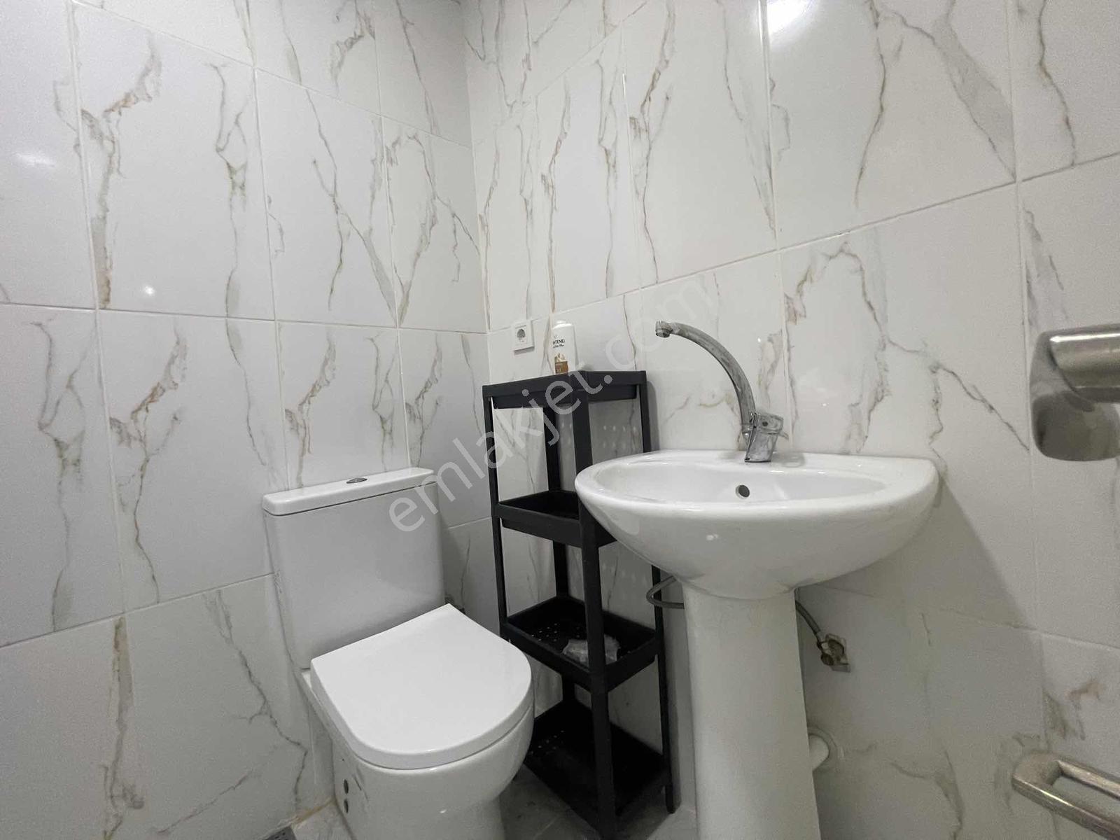 Hürriyet Kiralık 2+1 Eşyalı Daire - Görsel 15