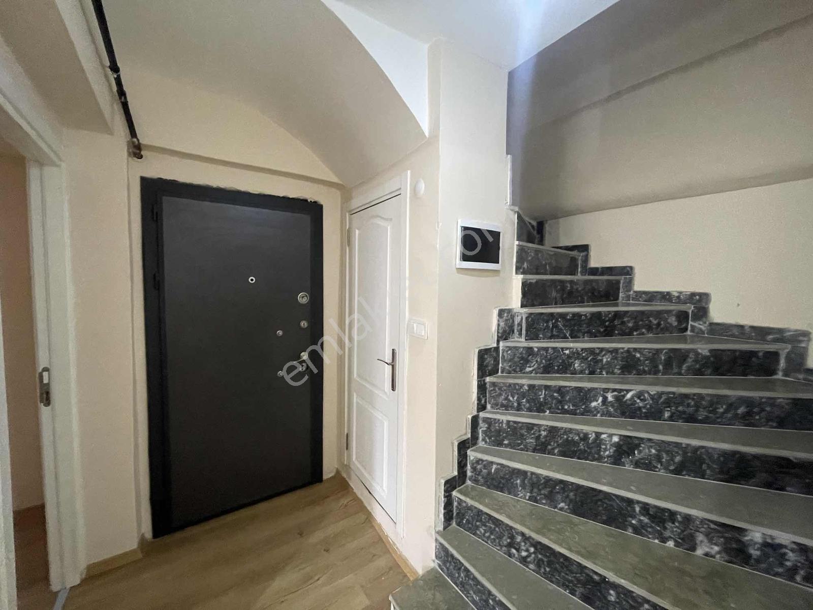 Hürriyet Kiralık 2+1 Eşyalı Daire - Görsel 17