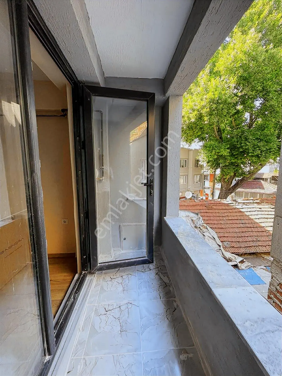 Hürriyet Kiralık 2+1 Eşyalı Daire - Görsel 23