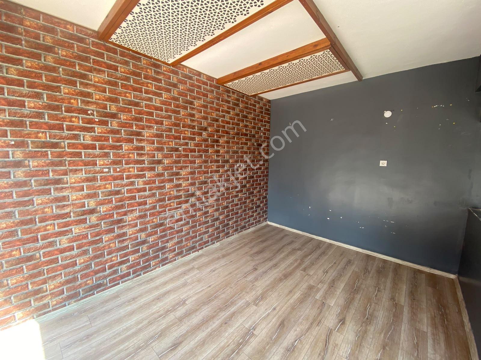 İşlek Caddede 38 M² Kiralık Dükkan Merkezi Konum Fırsat - Görsel 6