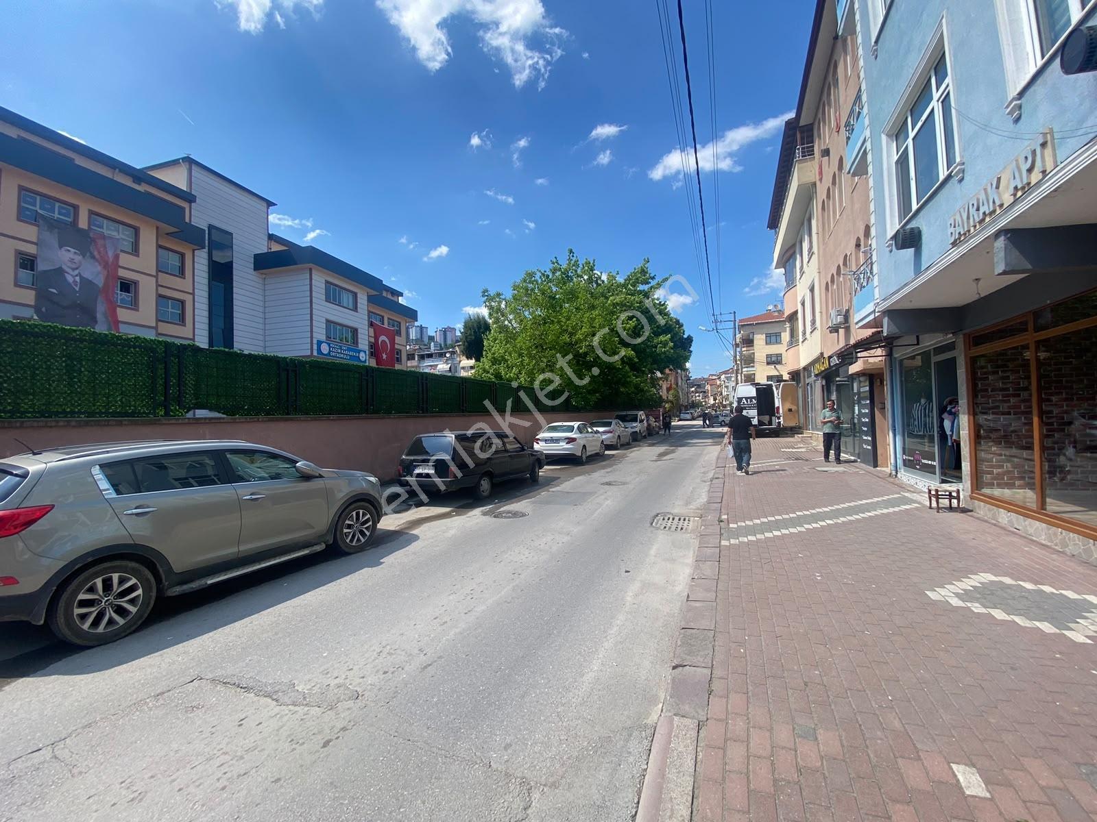 İşlek Caddede 38 M² Kiralık Dükkan Merkezi Konum Fırsat - Görsel 5