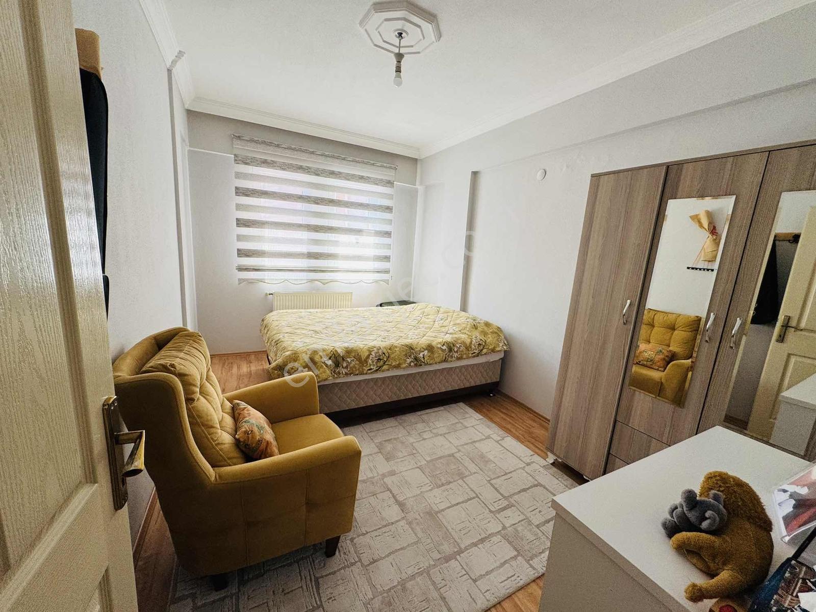 Zafer Mahallesinde 200 M² Net Kullanımlı 4 Katlı Müstakil Ev - Görsel 24