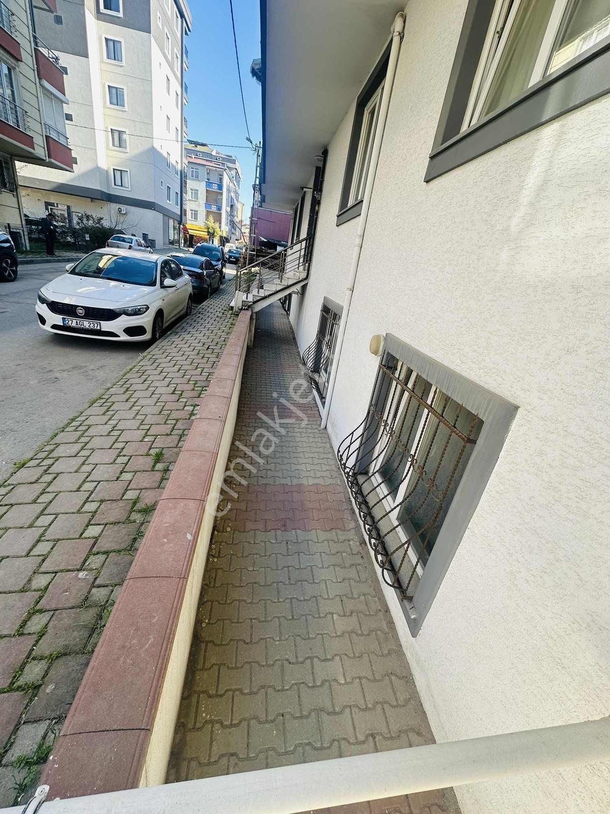 Çekmeköy Cumhuriyet Mah. 1+1 Geniş Kiralık Daire Ormanköye Komşu - Görsel 21