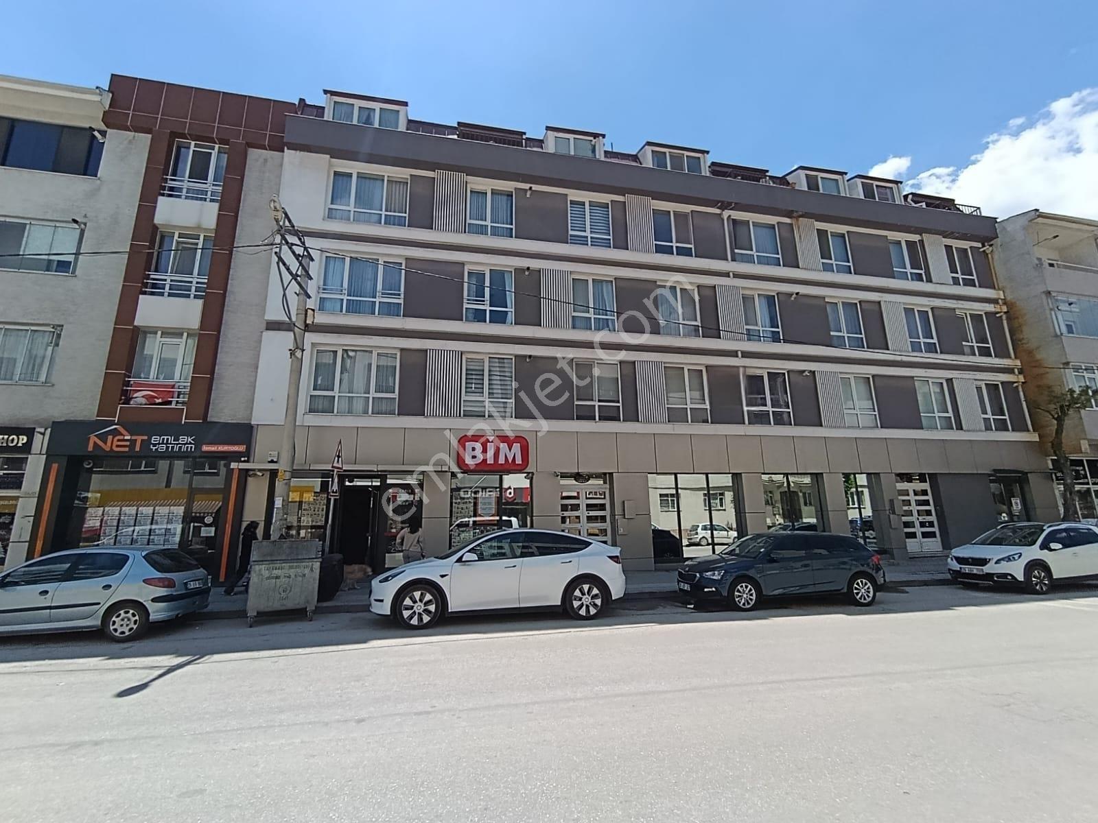 Rw Nest'ten Ertuğrulgazi Mahallesin'de 110 M2 Satılık Dükkan