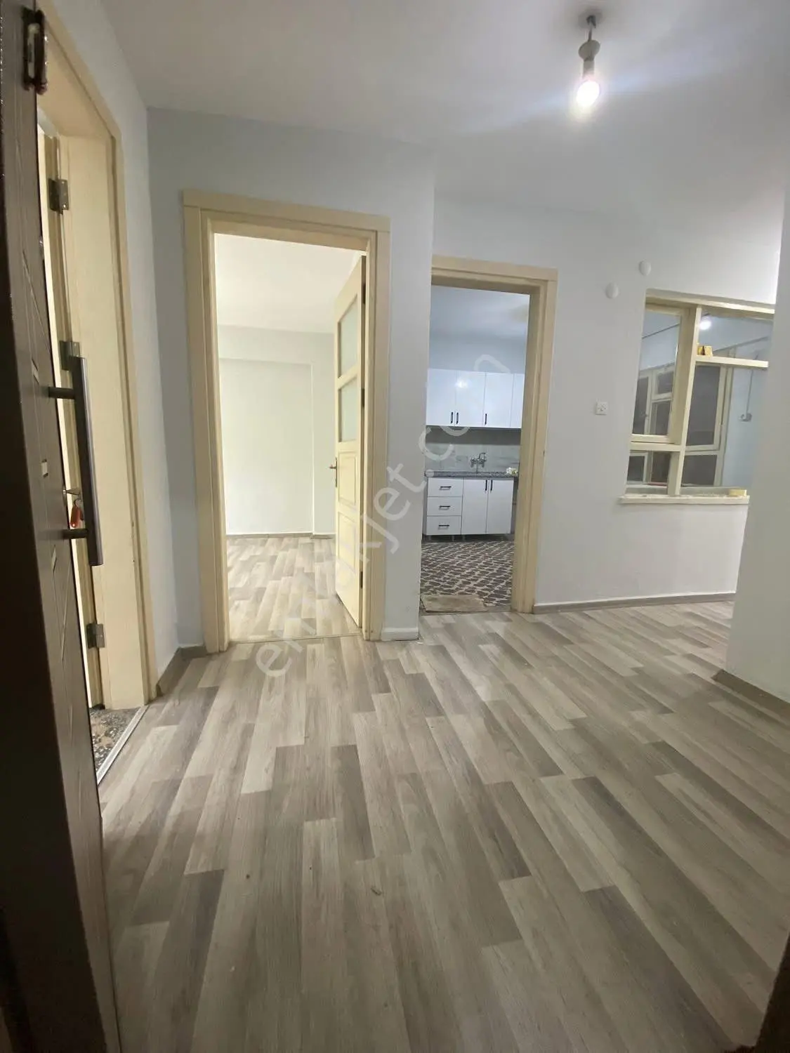 Cumhuriyetde 3+1 Uygun Geniş Ara Kat - Görsel 2