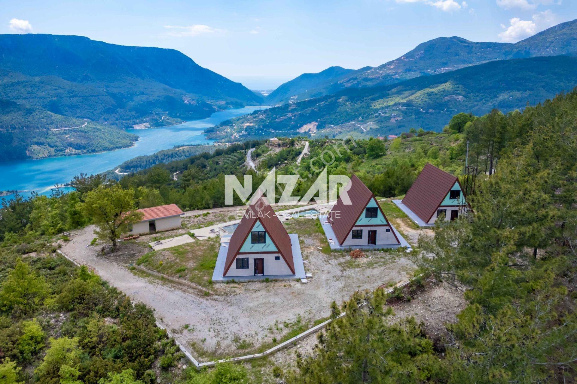 Alanya Üzümlü 1.490 M² Satılık Tarla 3+1 Havuzlu Villa / 1+1 Ev