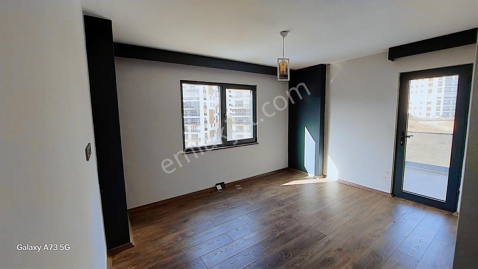 Yalıncak Lika Park Sitesin'de Kiralık 3+1 Daire - Görsel 2