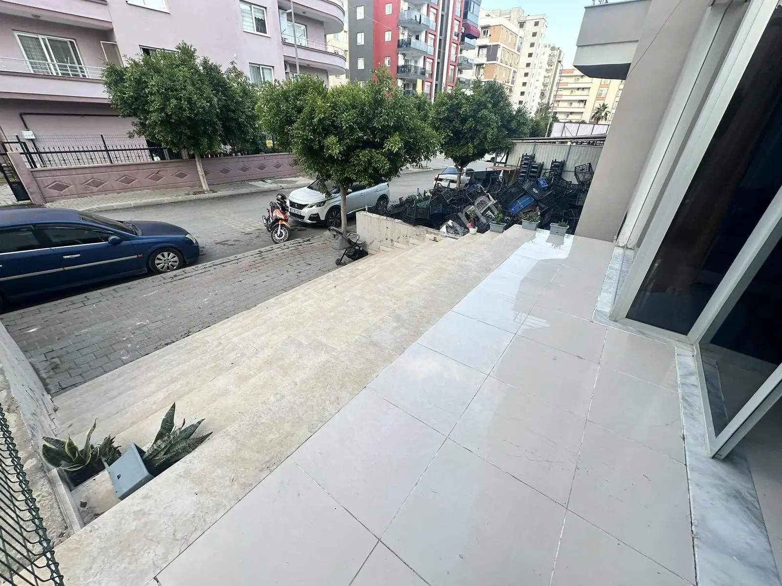 Erdemli Akdeniz Mahallesinde Kiralık Dükkan - Görsel 3