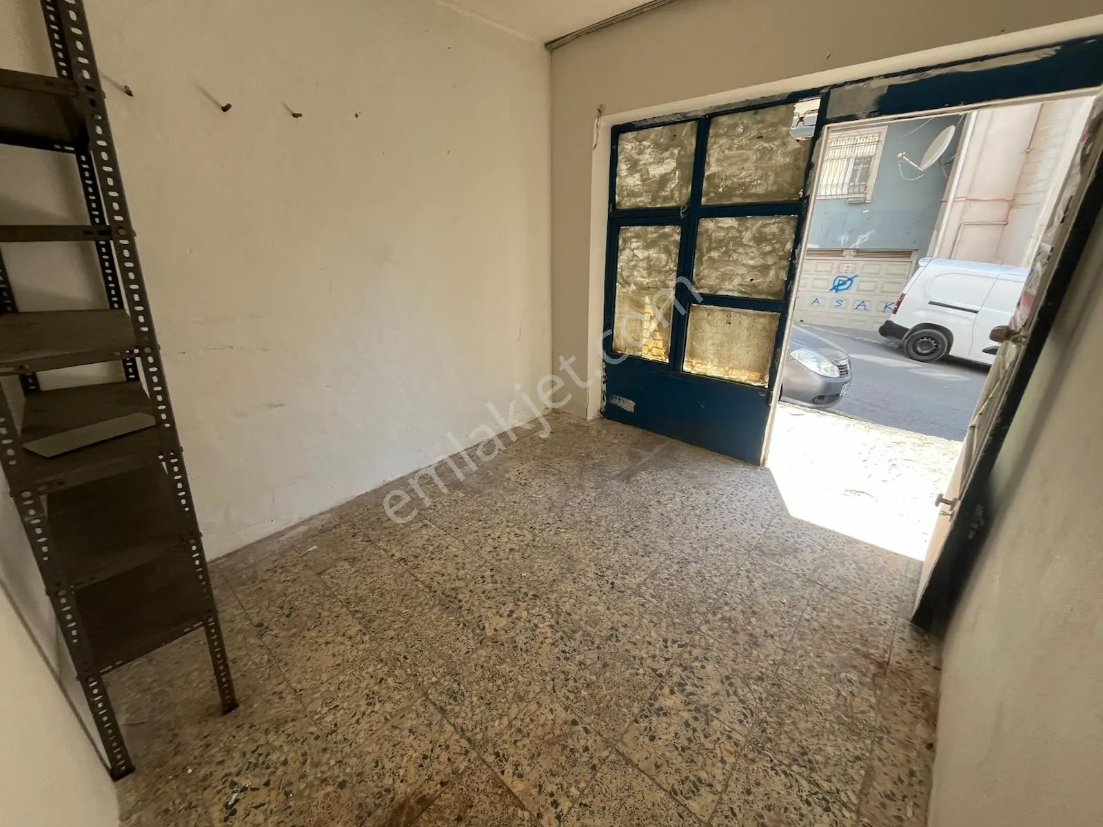 Kiralık Depolu Pendik Esenyalı Mahallesi - Görsel 13