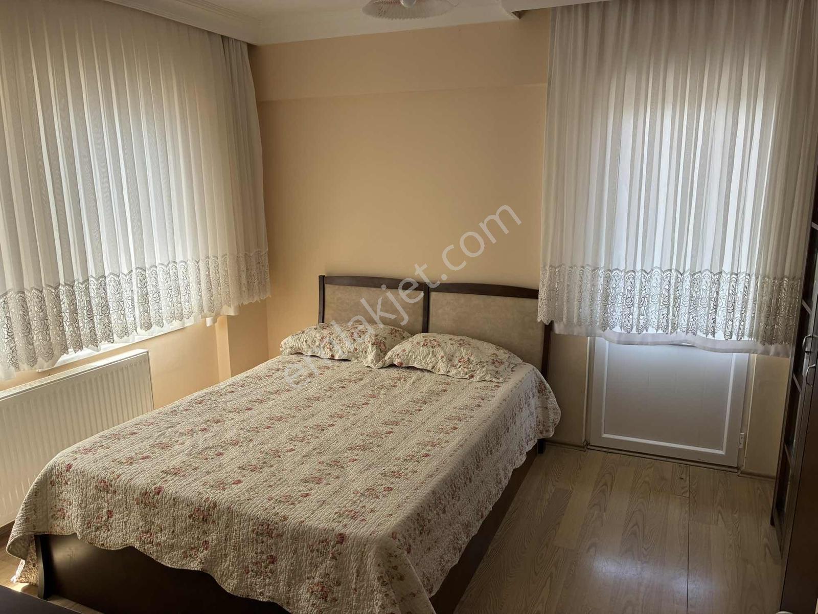 Remax Ankan'dan Havuzlu Site İçerisinde 4+1 Kiralık Eşyalı Villa - Görsel 16