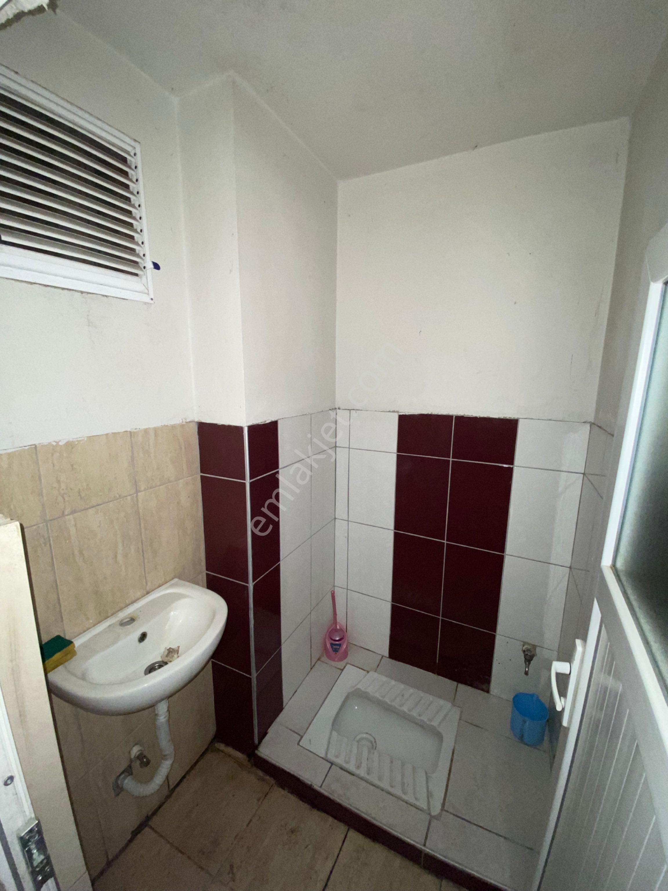 Kalkınma Bostancı Yolu Üzerinde Kiralık 200 M2 Depo - Görsel 19