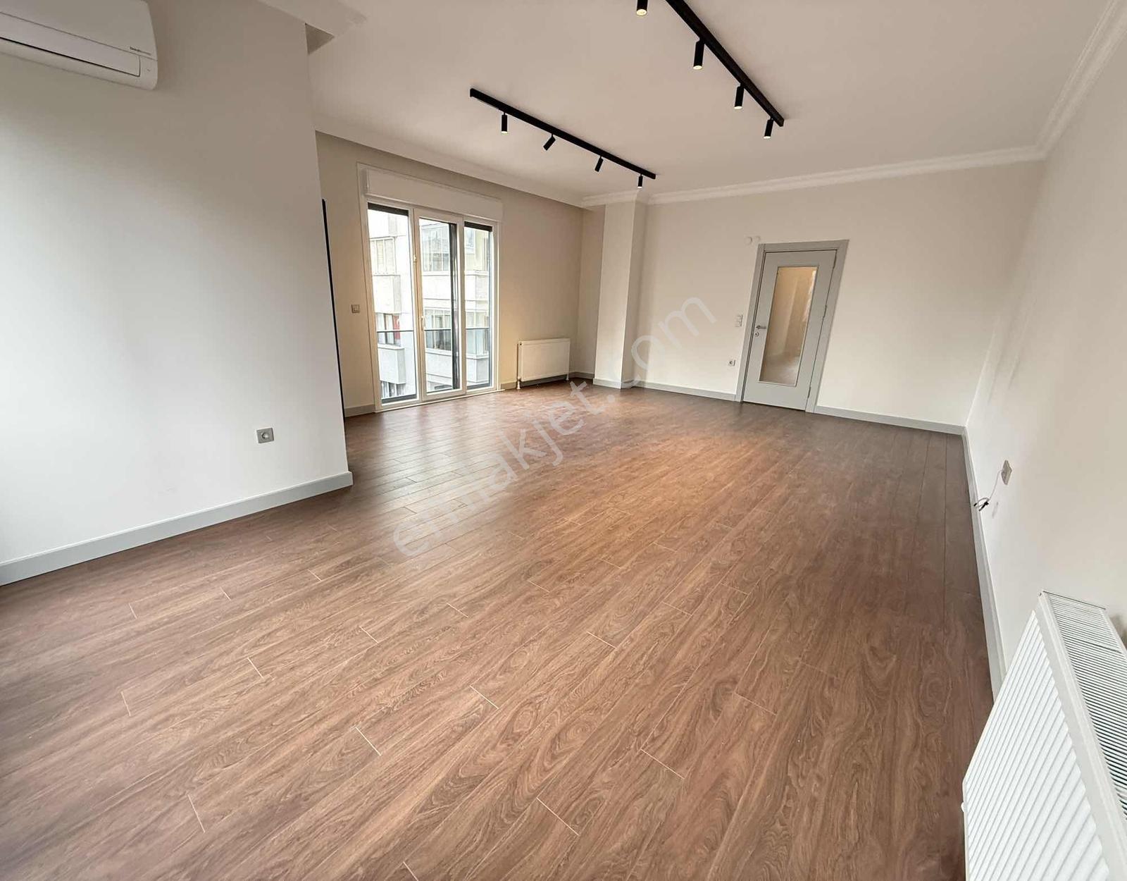 Göztepe 120 M² Net Satılık 3+1 Boş Daire Balkonlu Ebeveynli - Görsel 21