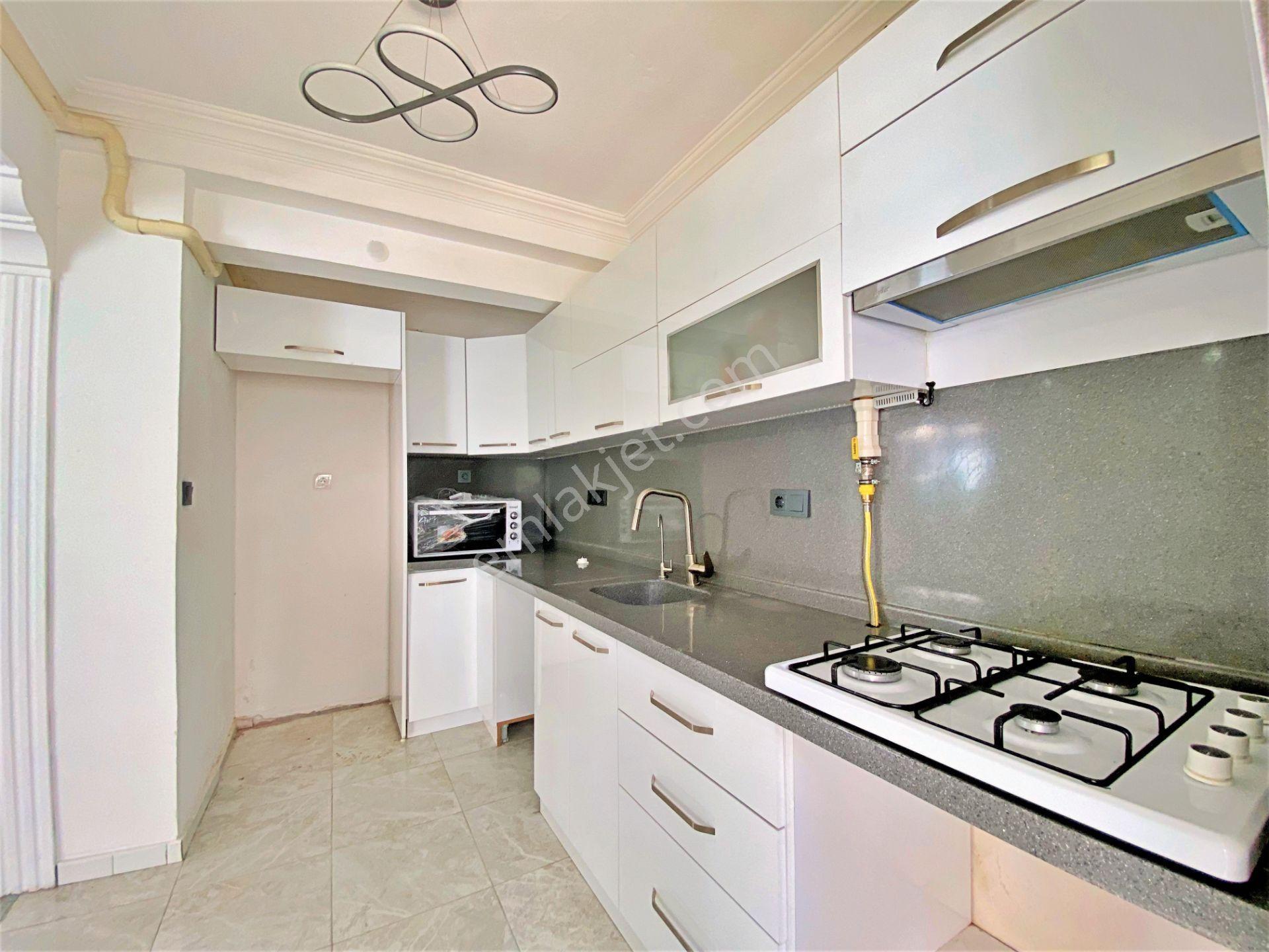 Altınkumda Kiralık Yetki Gültaş Emlaktan 2+1 İçi Yapılı Doğalgazlı Daire - Görsel 15