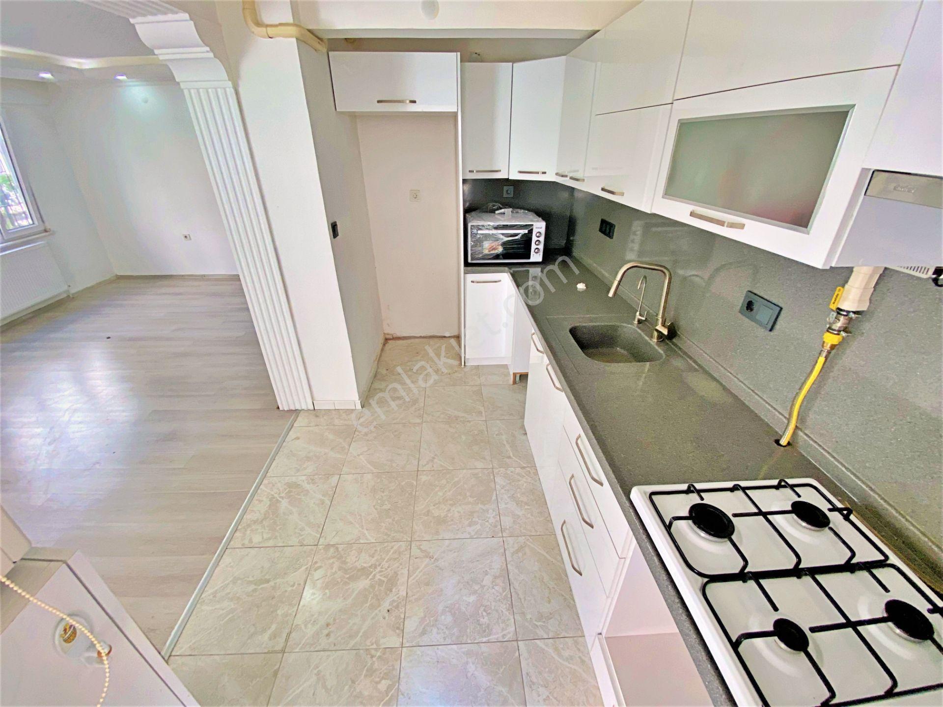 Altınkumda Kiralık Yetki Gültaş Emlaktan 2+1 İçi Yapılı Doğalgazlı Daire - Görsel 7