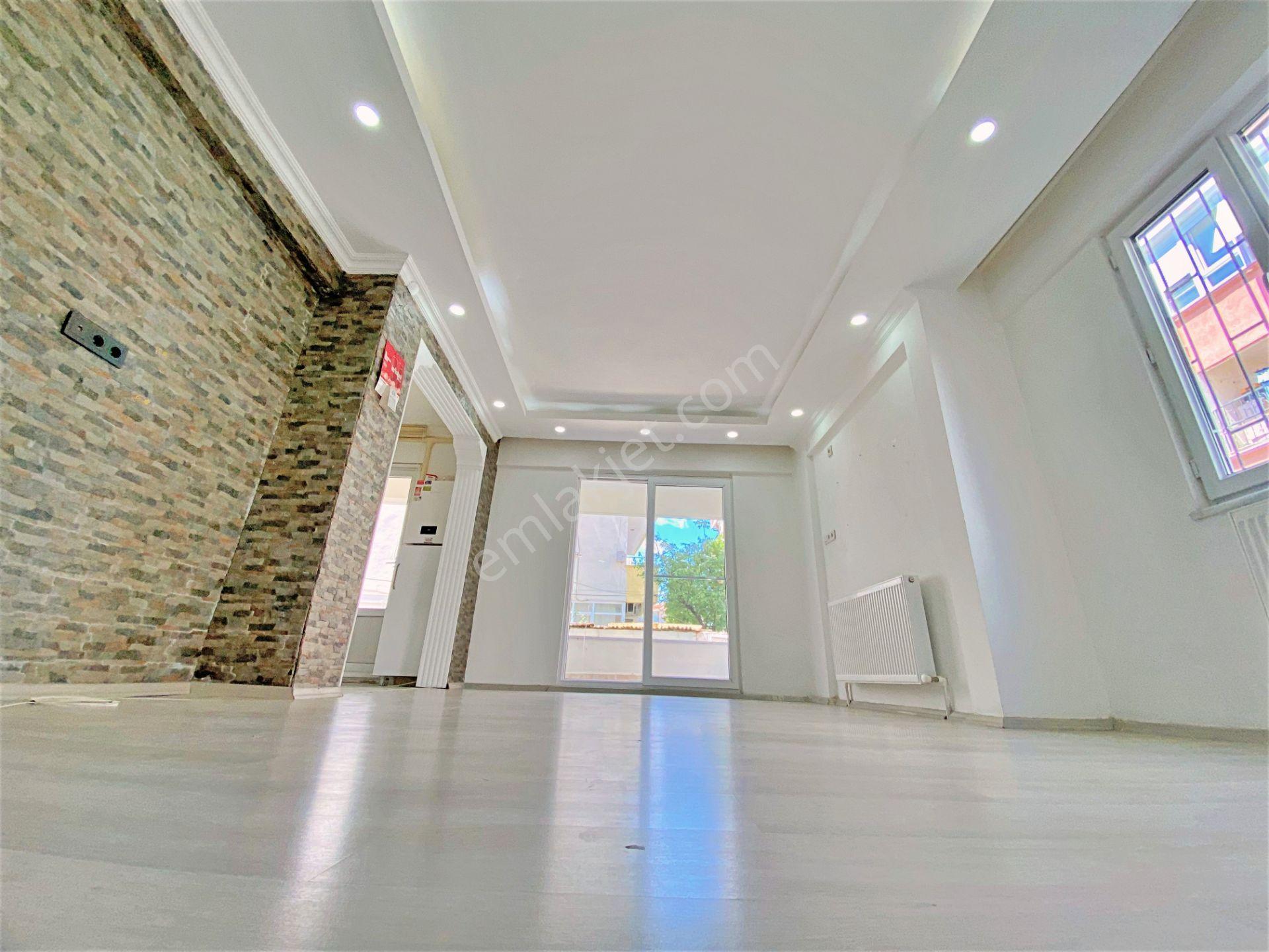 Altınkumda Kiralık Yetki Gültaş Emlaktan 2+1 İçi Yapılı Doğalgazlı Daire - Görsel 11