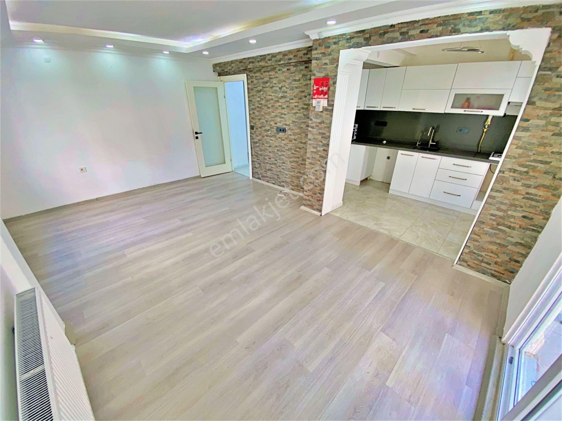 Altınkumda Kiralık Yetki Gültaş Emlaktan 2+1 İçi Yapılı Doğalgazlı Daire - Görsel 4