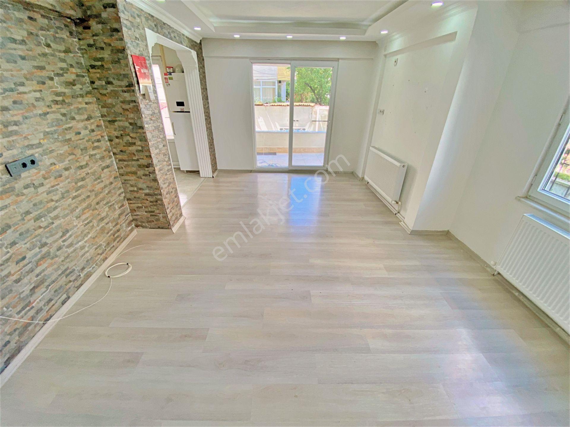 Altınkumda Kiralık Yetki Gültaş Emlaktan 2+1 İçi Yapılı Doğalgazlı Daire - Görsel 6