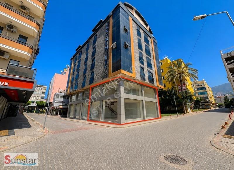 Alanya Merkezde Cuma Pazarı Otoparkı Yanı 348 M² Köşe Dükkan - Görsel 15