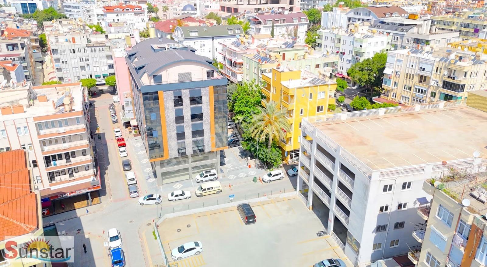 Alanya Merkezde Cuma Pazarı Otoparkı Yanı 348 M² Köşe Dükkan - Görsel 17