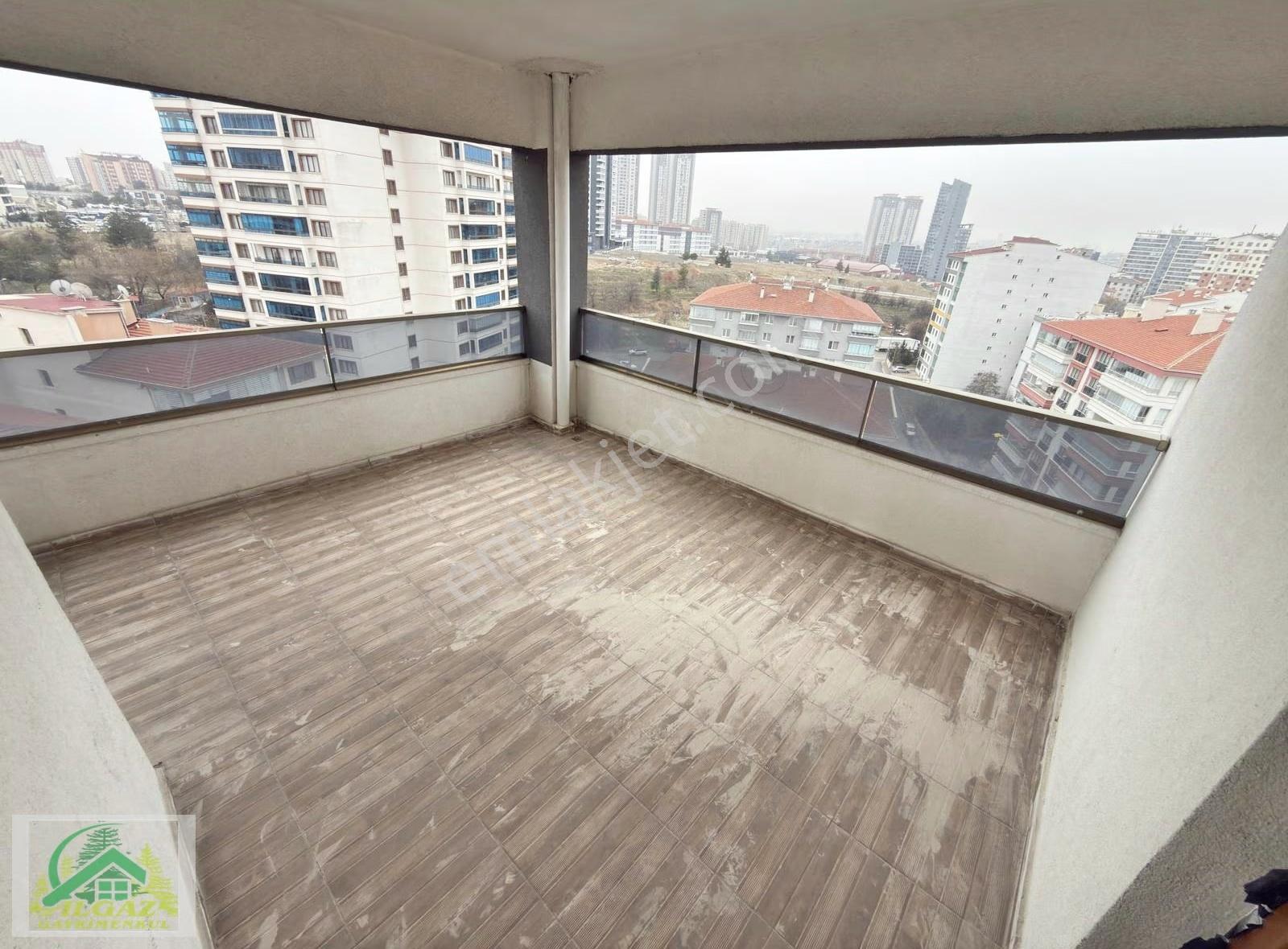 Özevler'de Metro Yakını Site İçerisinde 4+1 Manzaralı Daire ! ! - Görsel 29