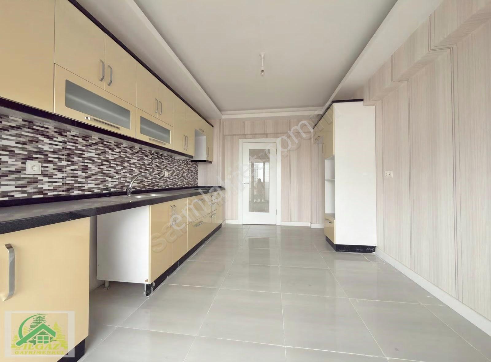 Özevler'de Metro Yakını Site İçerisinde 4+1 Manzaralı Daire ! ! - Görsel 28