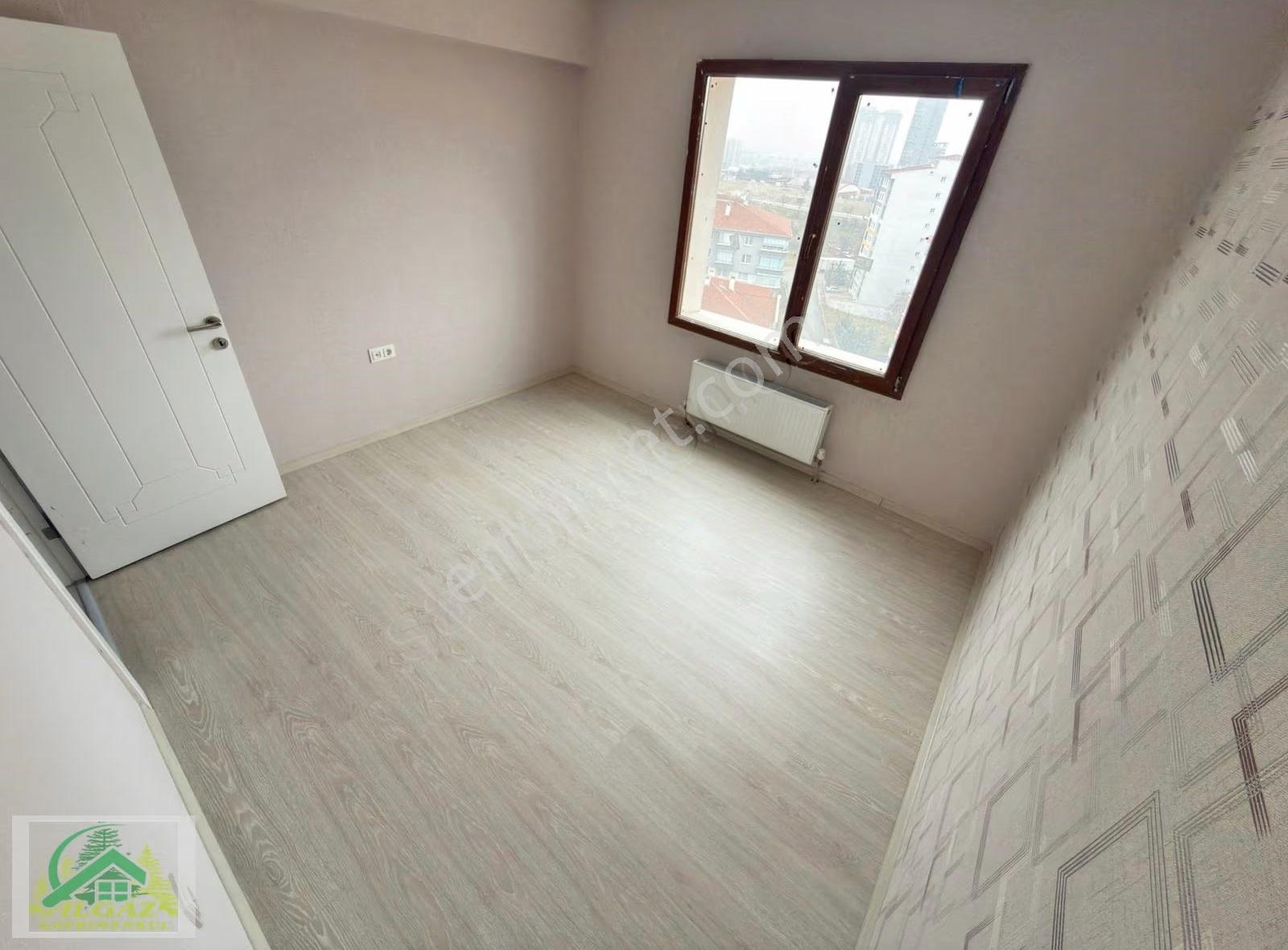 Özevler'de Metro Yakını Site İçerisinde 4+1 Manzaralı Daire ! ! - Görsel 13