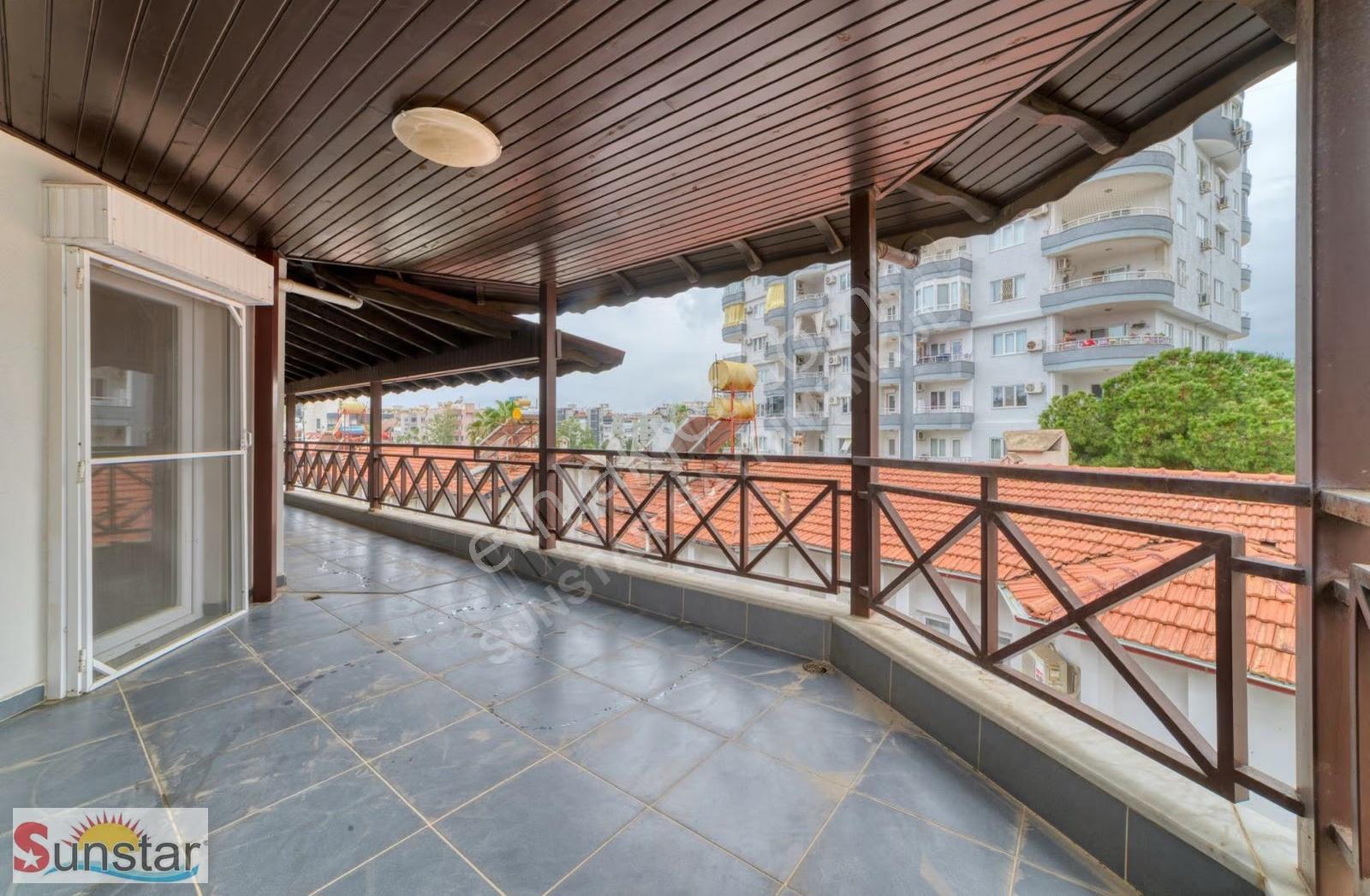 Denize 200 M, Vatandaşlığa Uygun Tosmur Lüks 4+2 Villa - Görsel 32