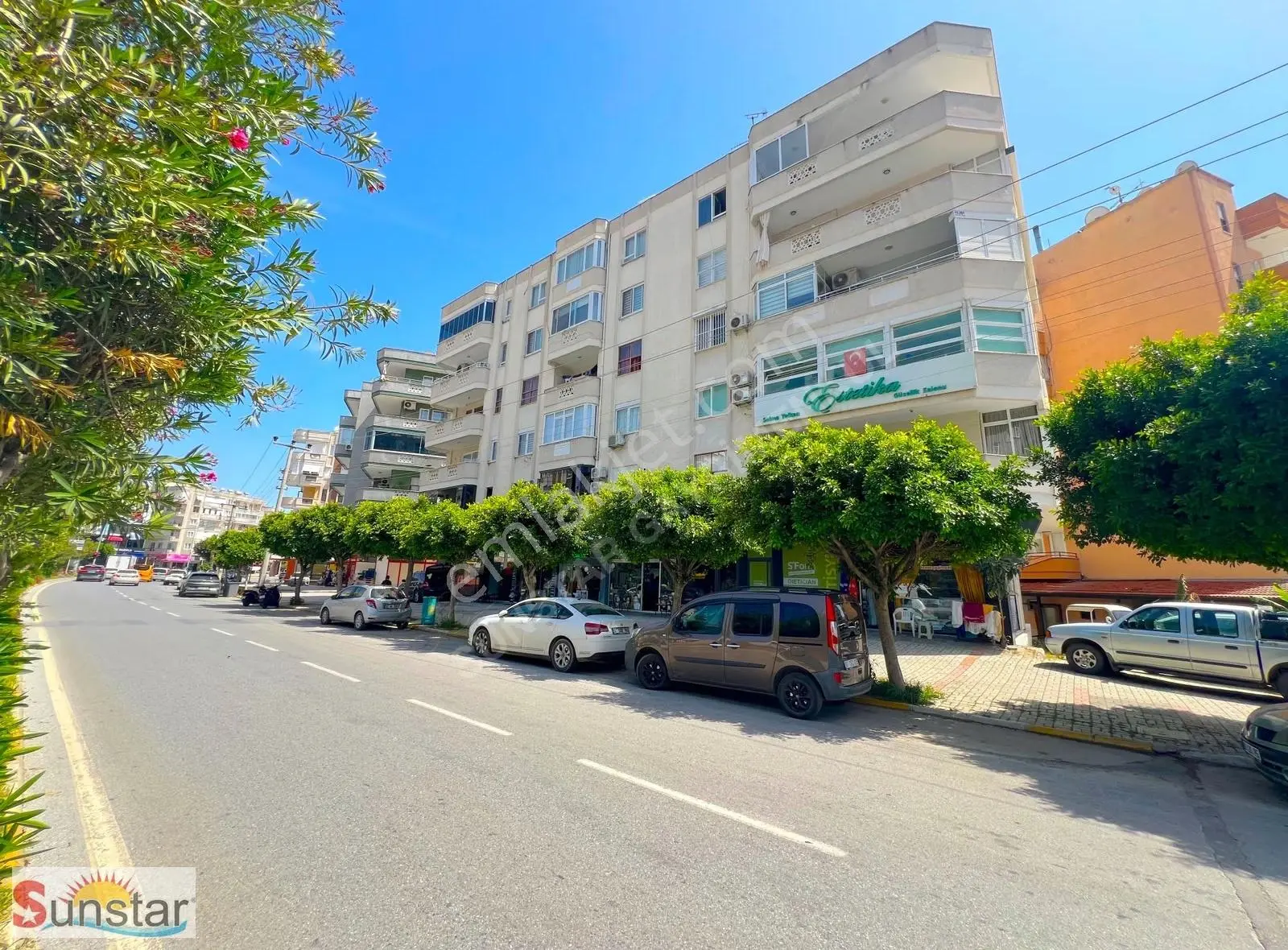 Alanya Merkez Hal Kavşağında 2+1 Ayrı Mutfak Bakımlı Daire
