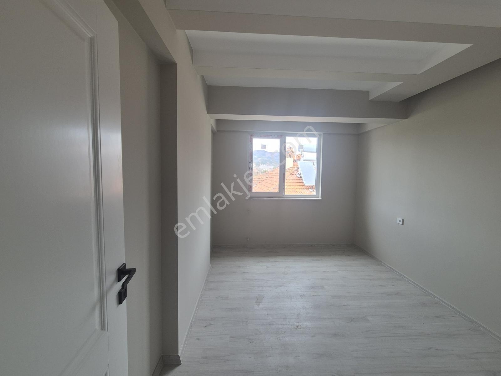 Rotam Emlaktan Ortaca'da Havuzlu Sitede 1+1 Geniş Satılık Daire - Görsel 7