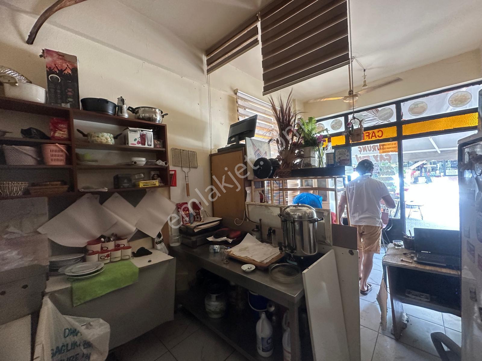 Alanya Saray Mah.yatırımlık Satılık 20 M2 Köşe Dükkan - Görsel 6