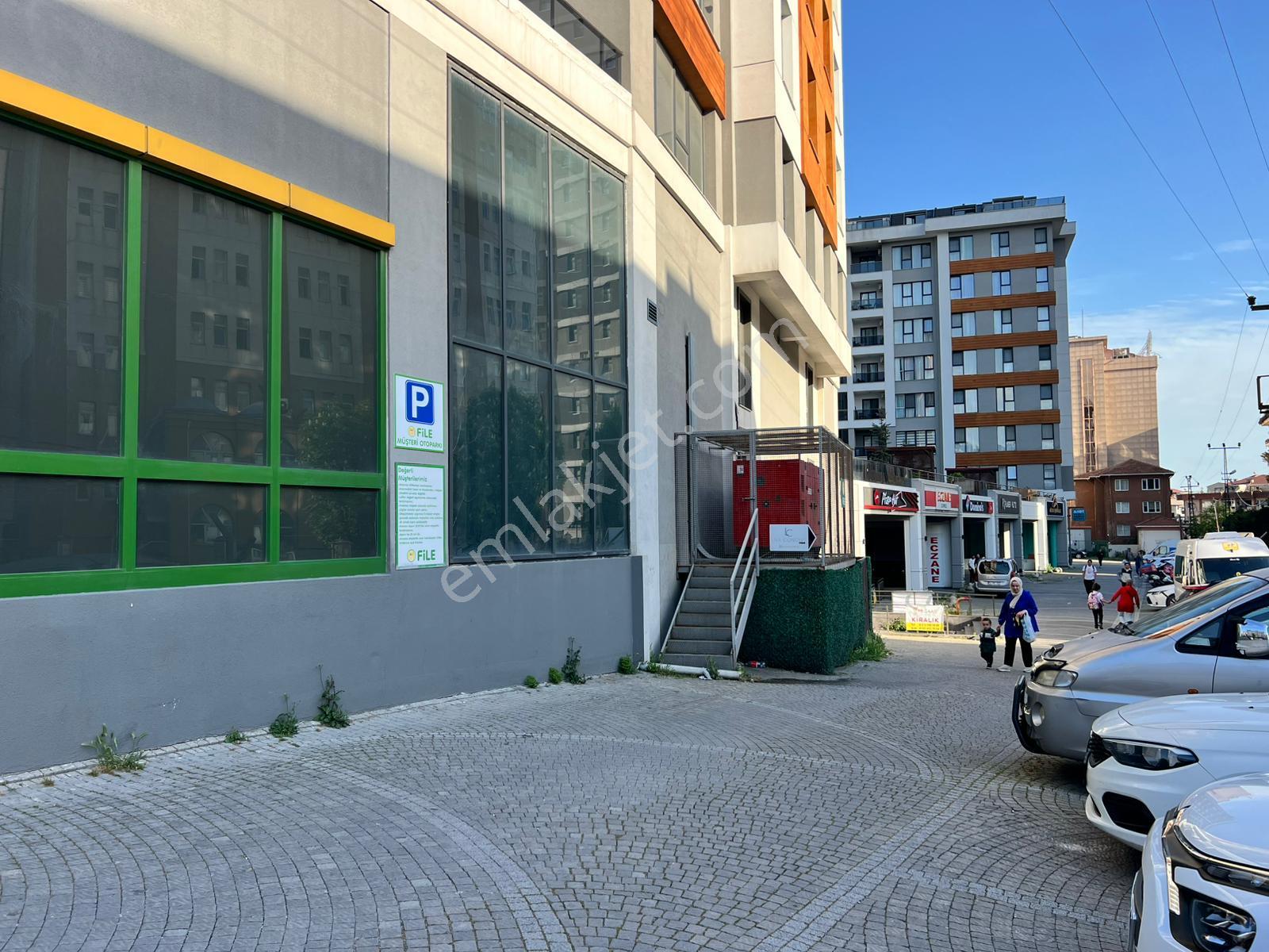 Pegaas'tan Reform Life'da 1225m2 Düz Giriş Kiralık Dükkan - Görsel 32