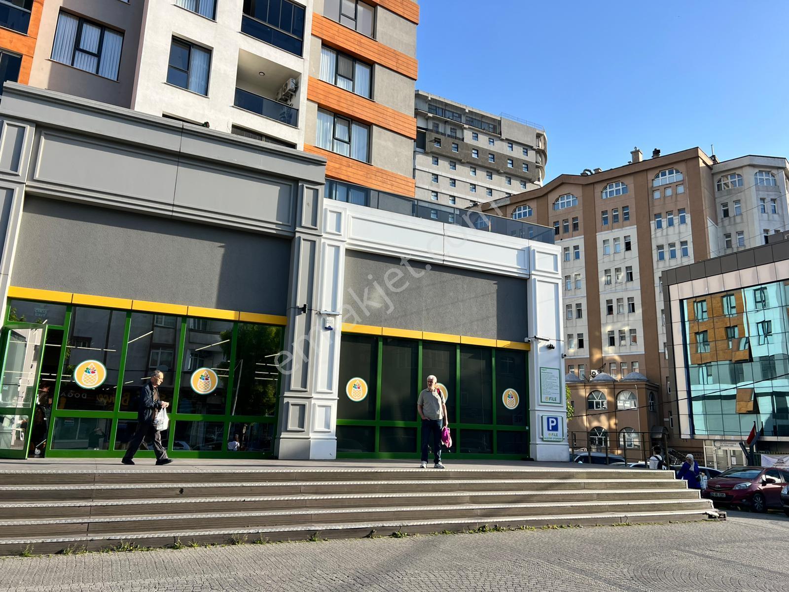 Pegaas'tan Reform Life'da 1225m2 Düz Giriş Kiralık Dükkan - Görsel 29