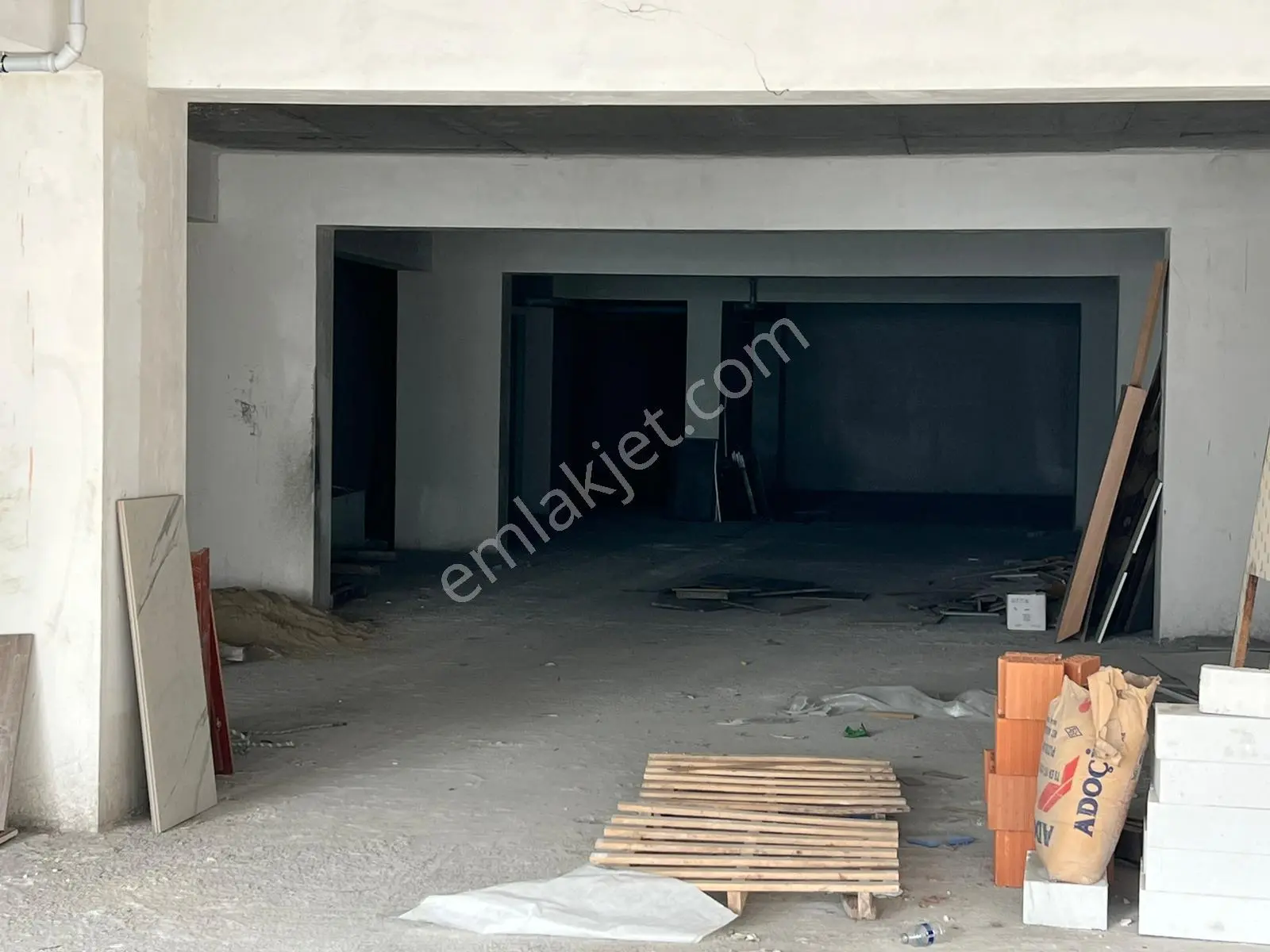 Pegaas'tan Reform Life'da 1225m2 Düz Giriş Kiralık Dükkan - Görsel 4