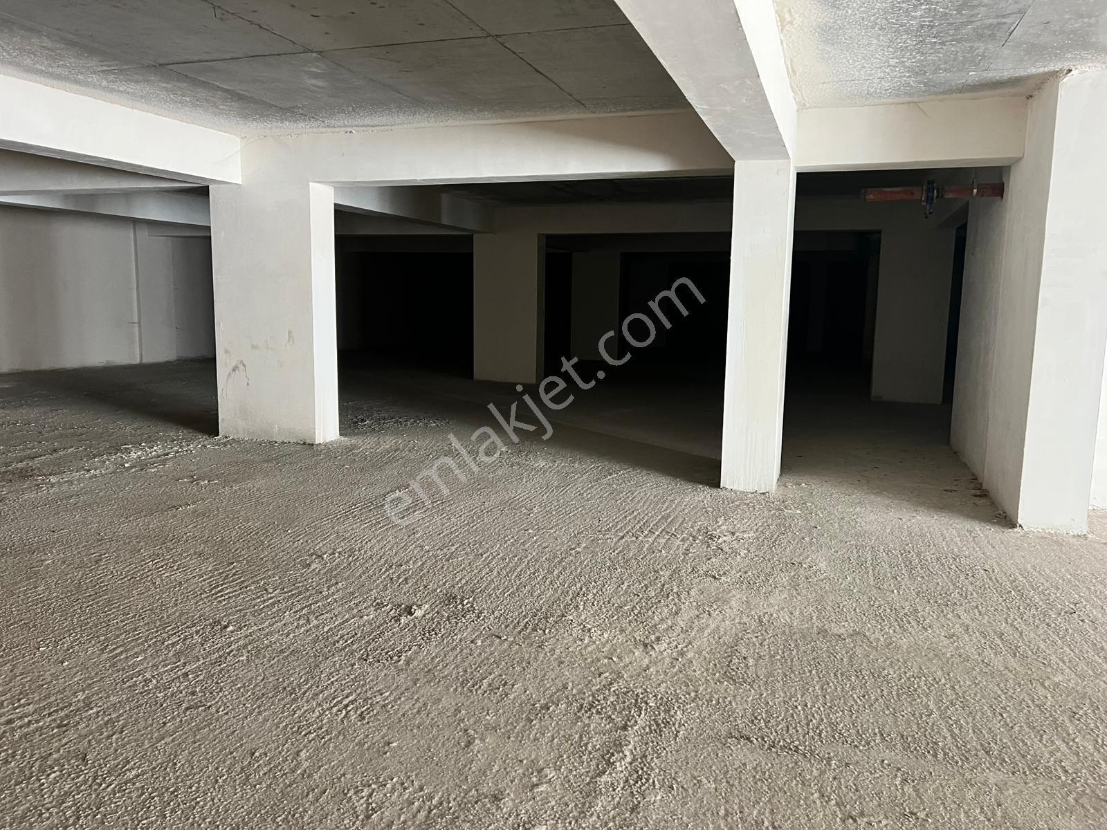 Pegaas'tan Reform Life'da 1225m2 Düz Giriş Kiralık Dükkan - Görsel 13