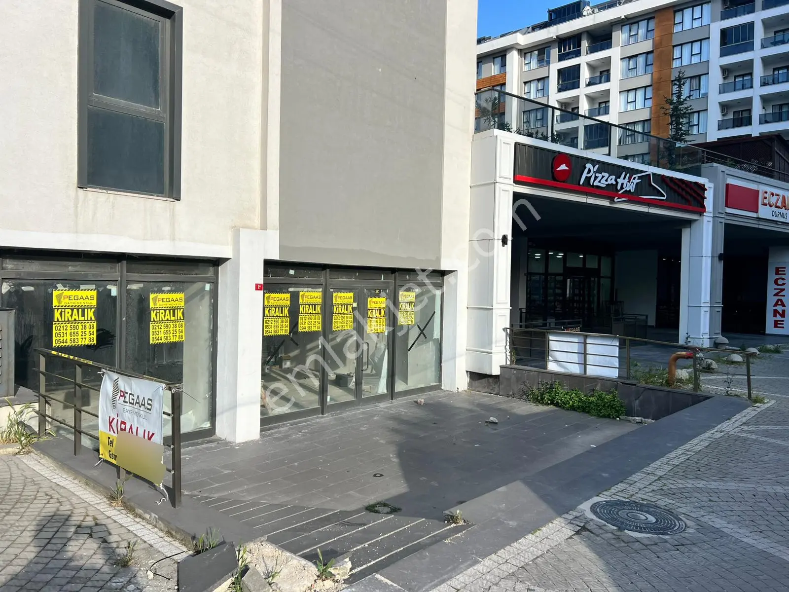 Pegaas'tan Reform Life'da 1225m2 Düz Giriş Kiralık Dükkan - Görsel 2
