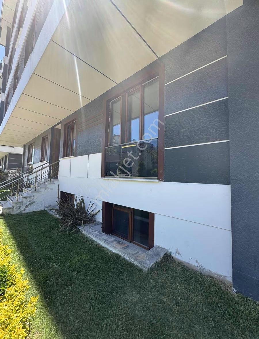 Beylikdüzü Kavaklı Site İçi 3+1 Ters Dubleks - Görsel 19