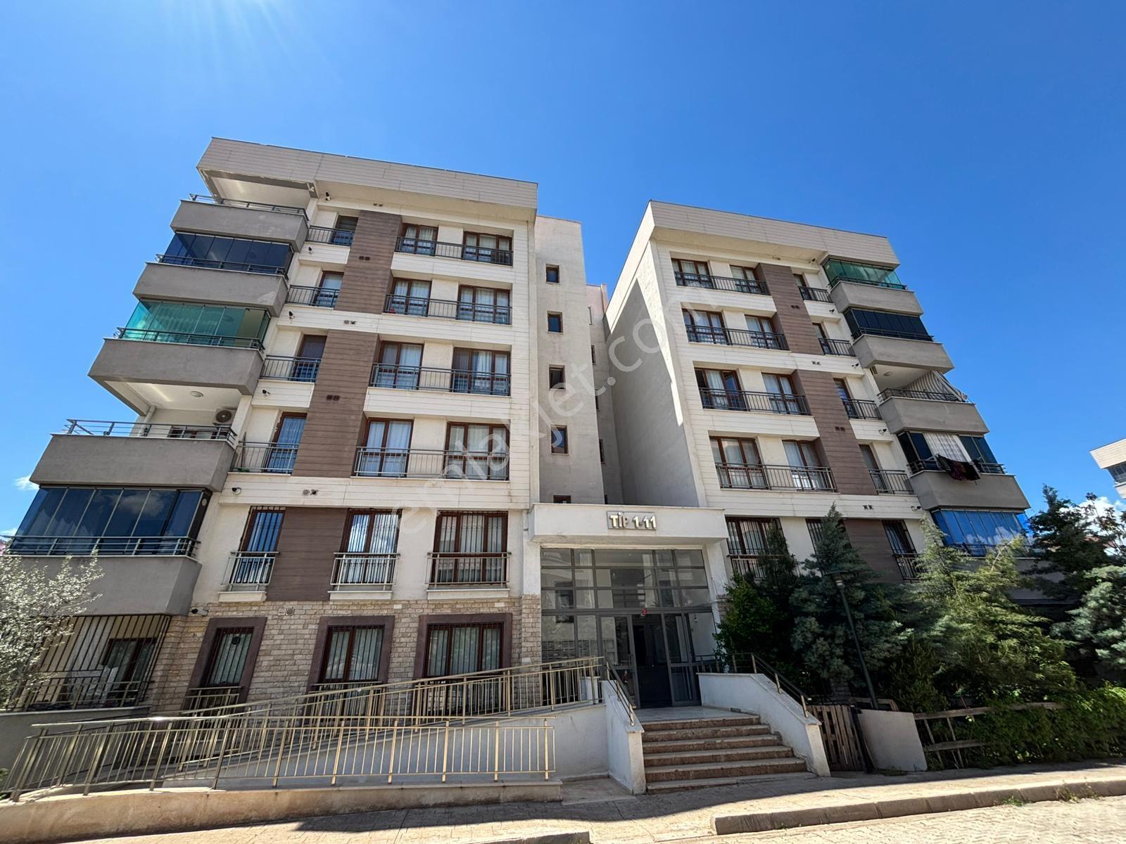 Şehir Hastanesi Yakını Kiralık Eşyalı 2+1 Daire!!!