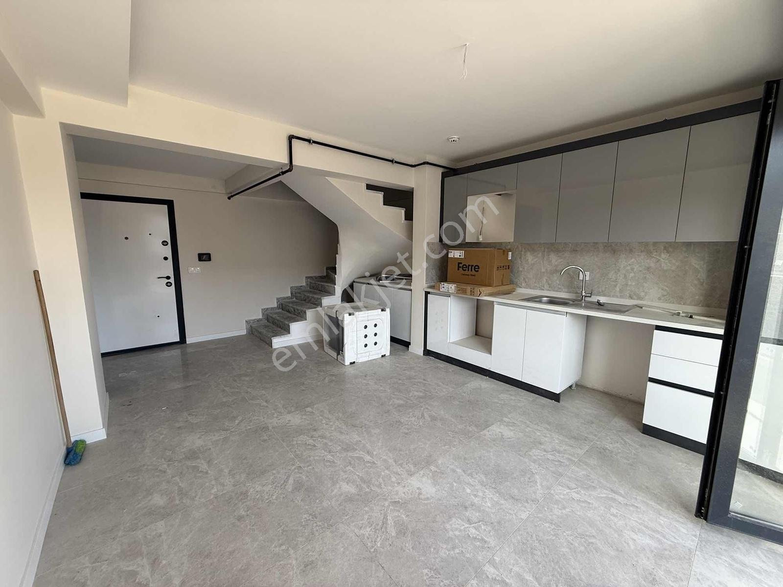 "alaçatı"incek'te Güney/ön Cephe/yerden Isıtma 2+1 Kiralık Daire - Görsel 18