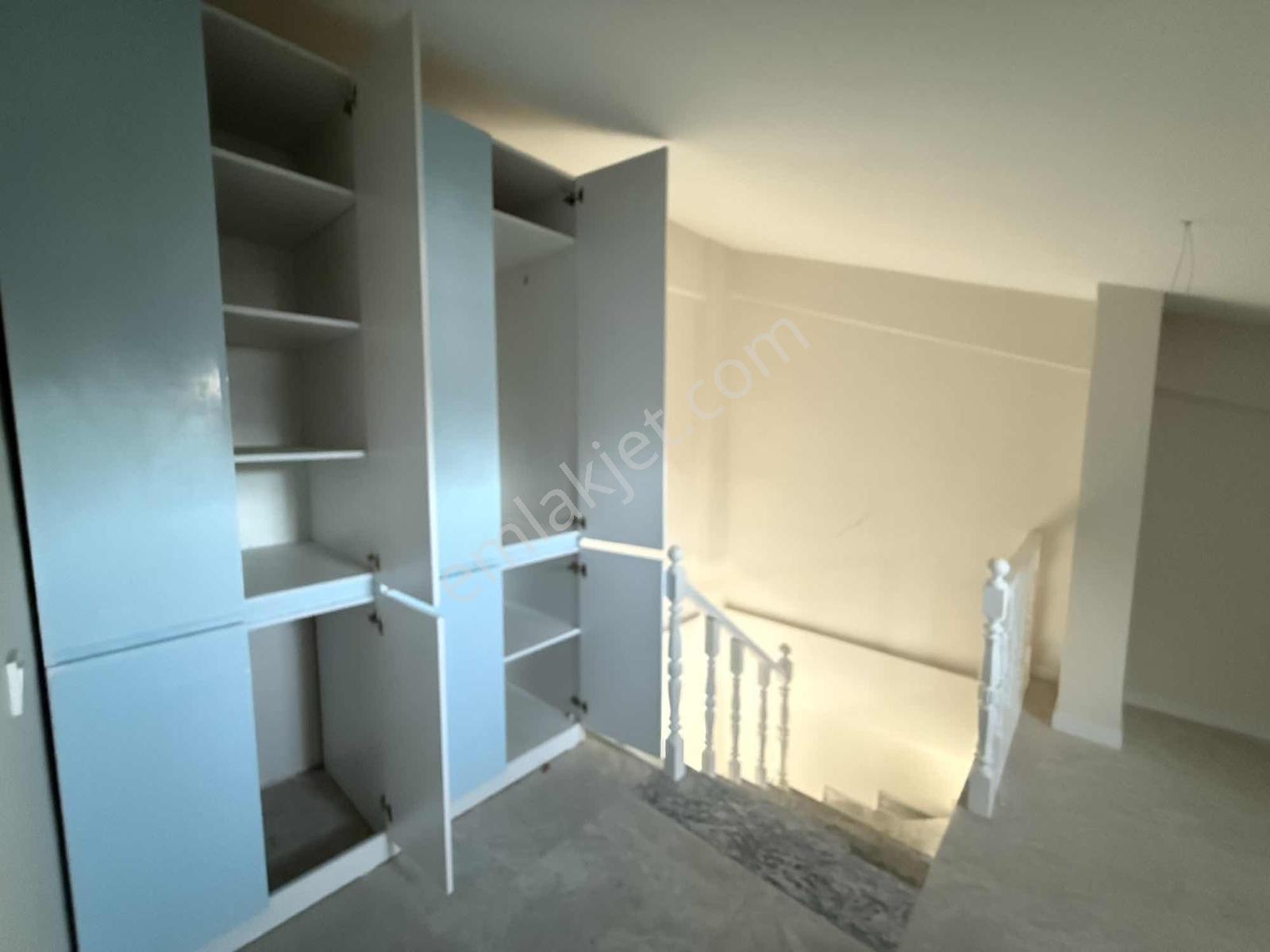 "alaçatı"incek'te Güney/ön Cephe/yerden Isıtma 2+1 Kiralık Daire - Görsel 7