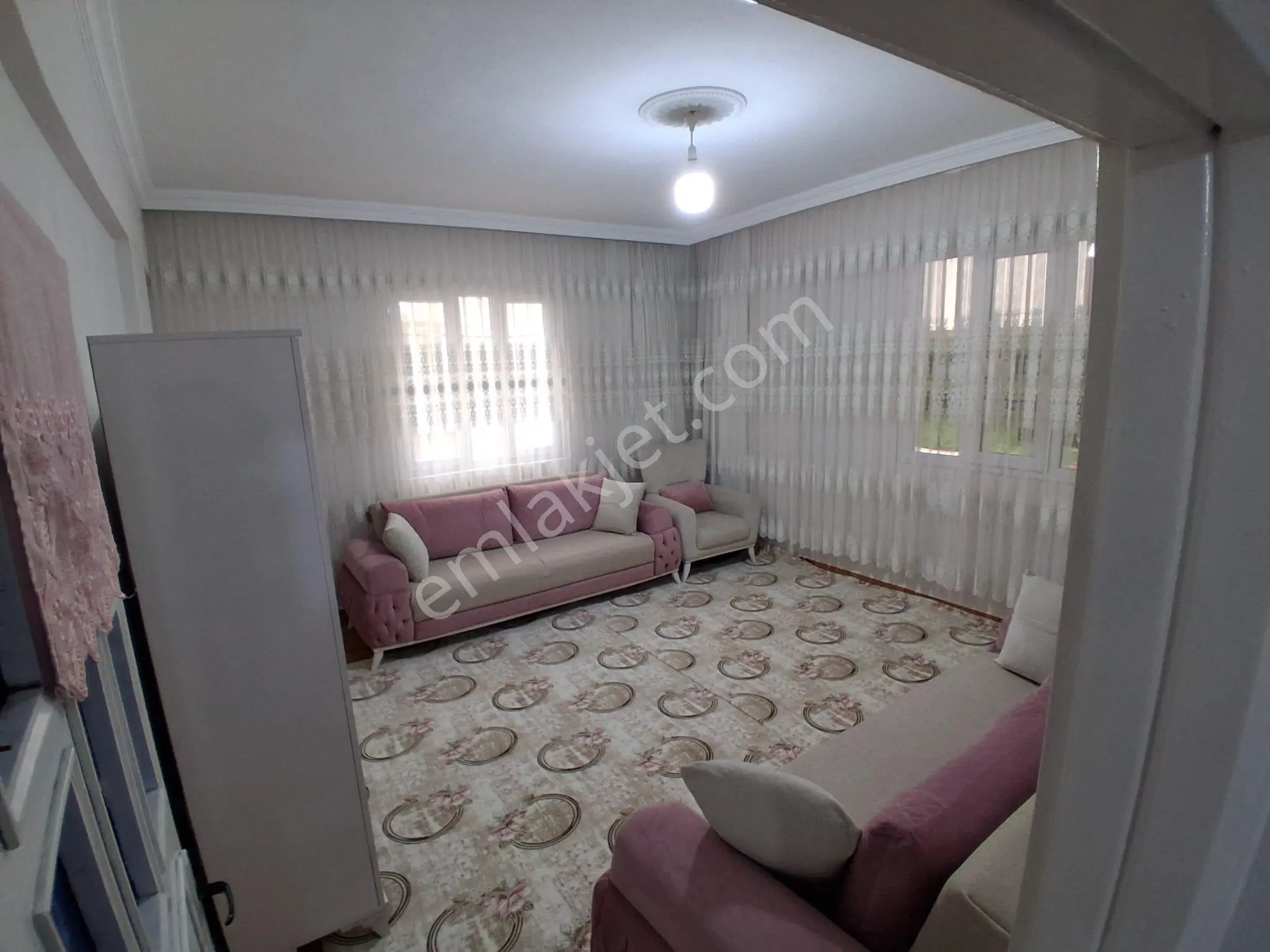 Huzurevleri Mekke Camı Civarında Bakımlı Satılık 3+1 Daire - Görsel 3