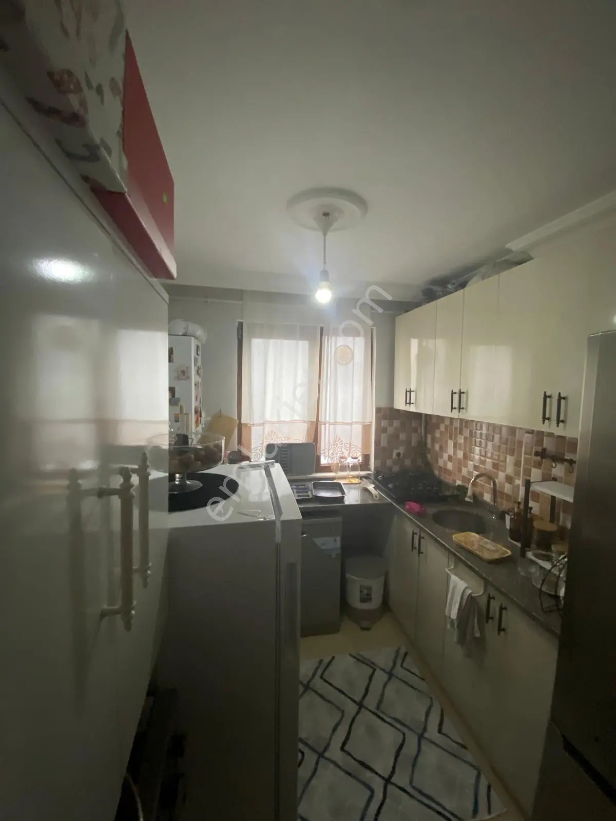 Oryaştan Ataşehir Kayışdağında Balkonlu,ebeveynli 85m2 2+1 Arakat Daire - Görsel 4