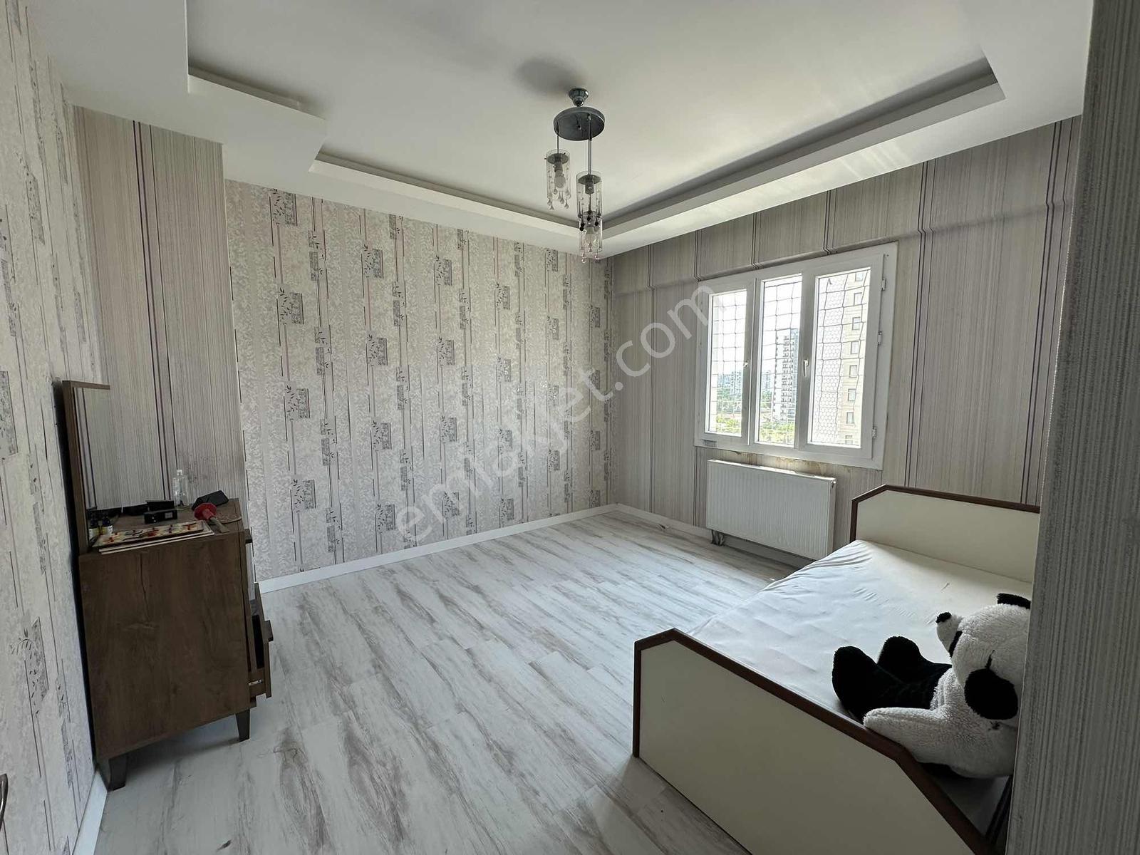 Fabrika Mahallesinde Kiralık 4+1 Daire - Görsel 12