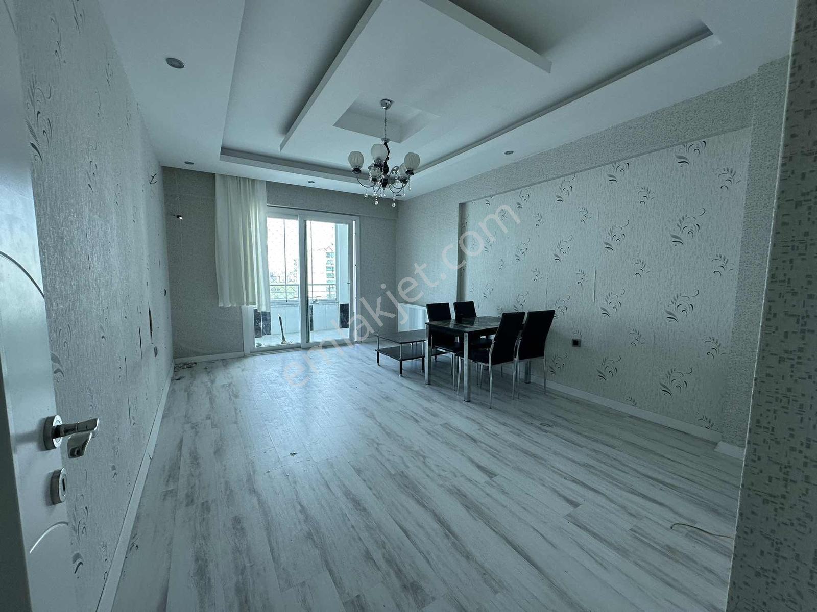 Fabrika Mahallesinde Kiralık 4+1 Daire - Görsel 5
