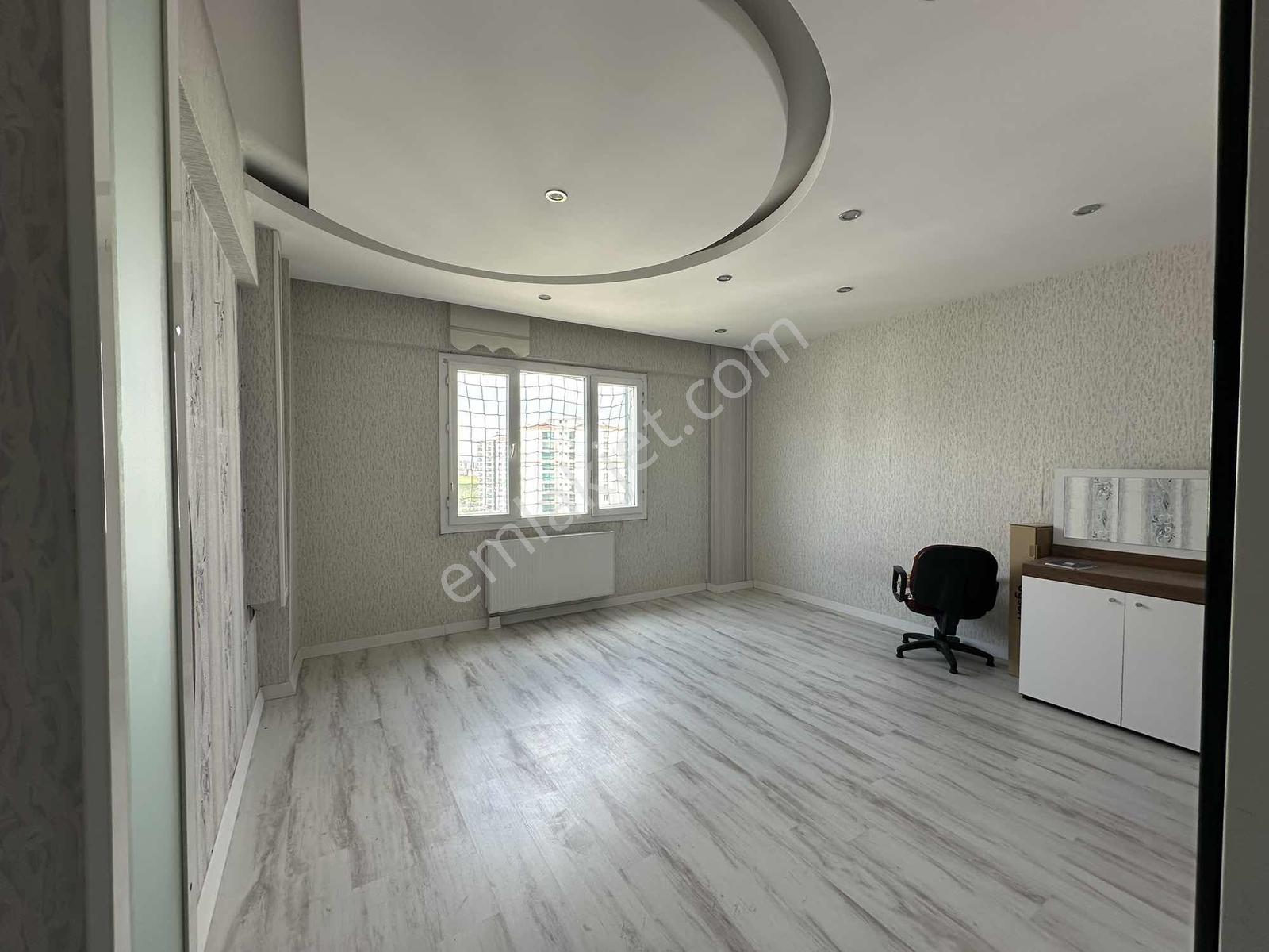 Fabrika Mahallesinde Kiralık 4+1 Daire - Görsel 6
