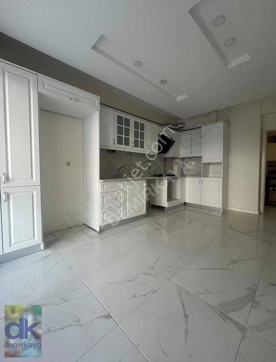 Z-çamlıca Mahallesi Kiralık Site İçi Özel Garajlı 3+1 Daire - Görsel 6
