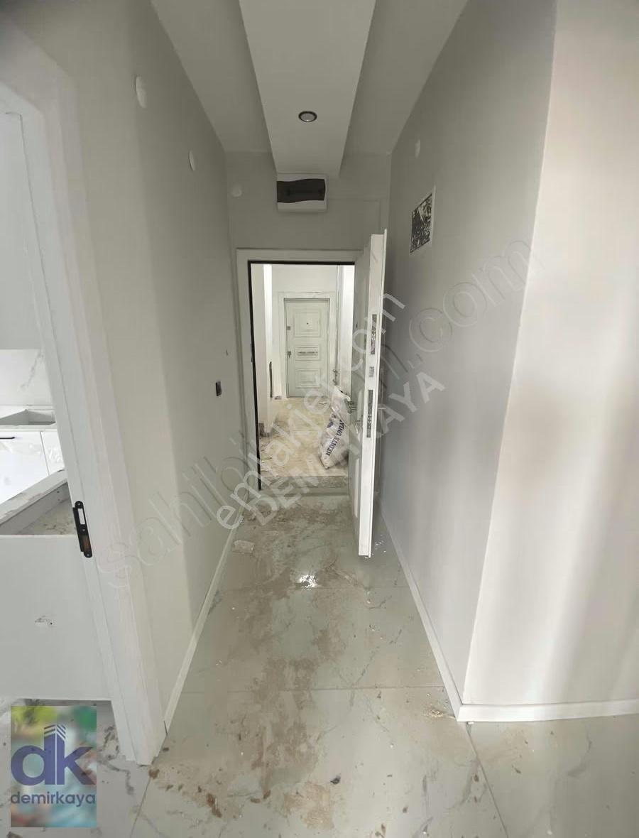 Z- 71 Evler Mahallesinde Site İçerisinde Kiralık 3+1 Sıfır Daire - Görsel 8