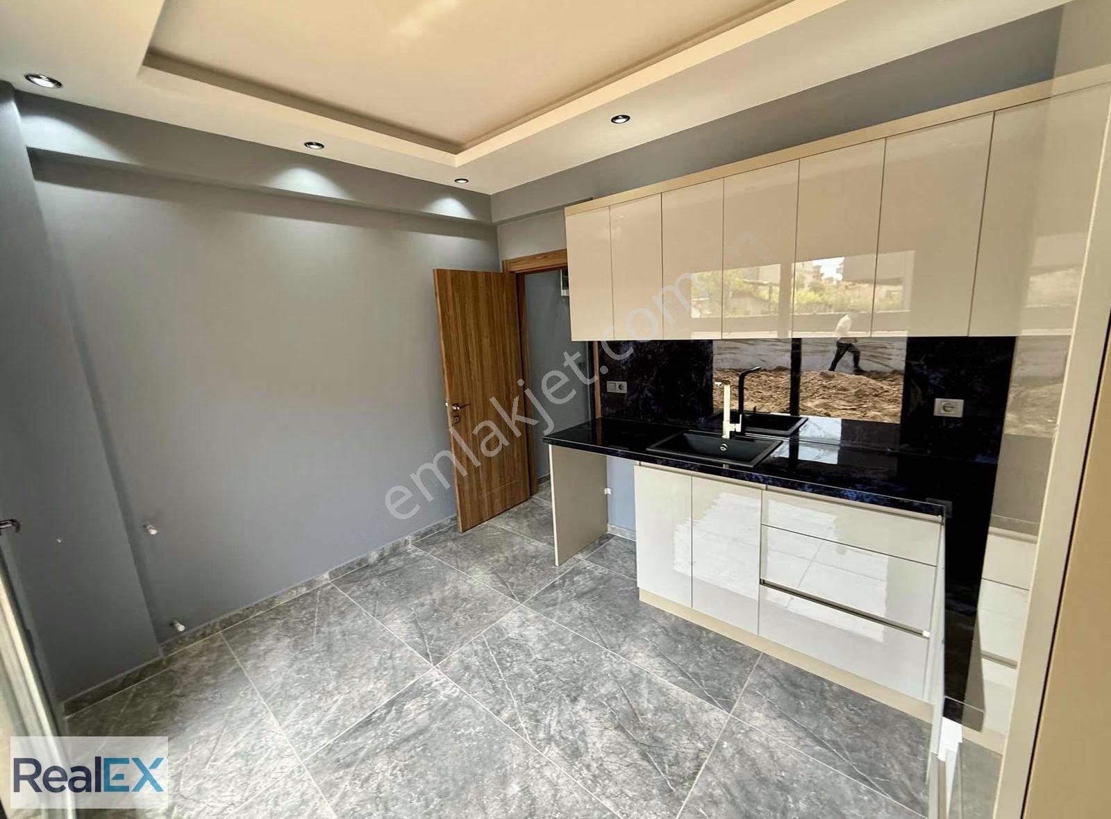 Gümüldürde Denize 300 Metre Sıfır Villa & 36 Ay Vade İmkanı - Görsel 13